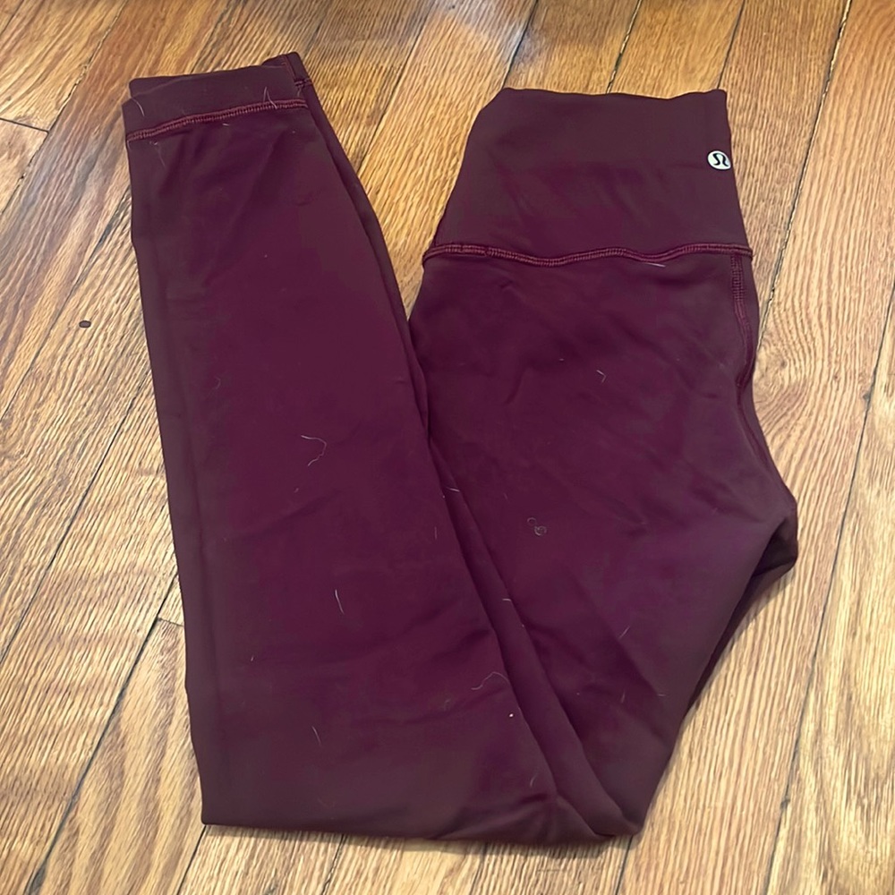 Lululemon wunder under - size 4 - wine color